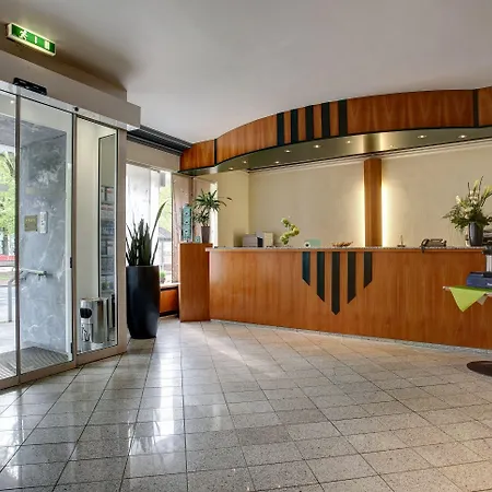 Trip Esplanade, Hotel Dusseldorf