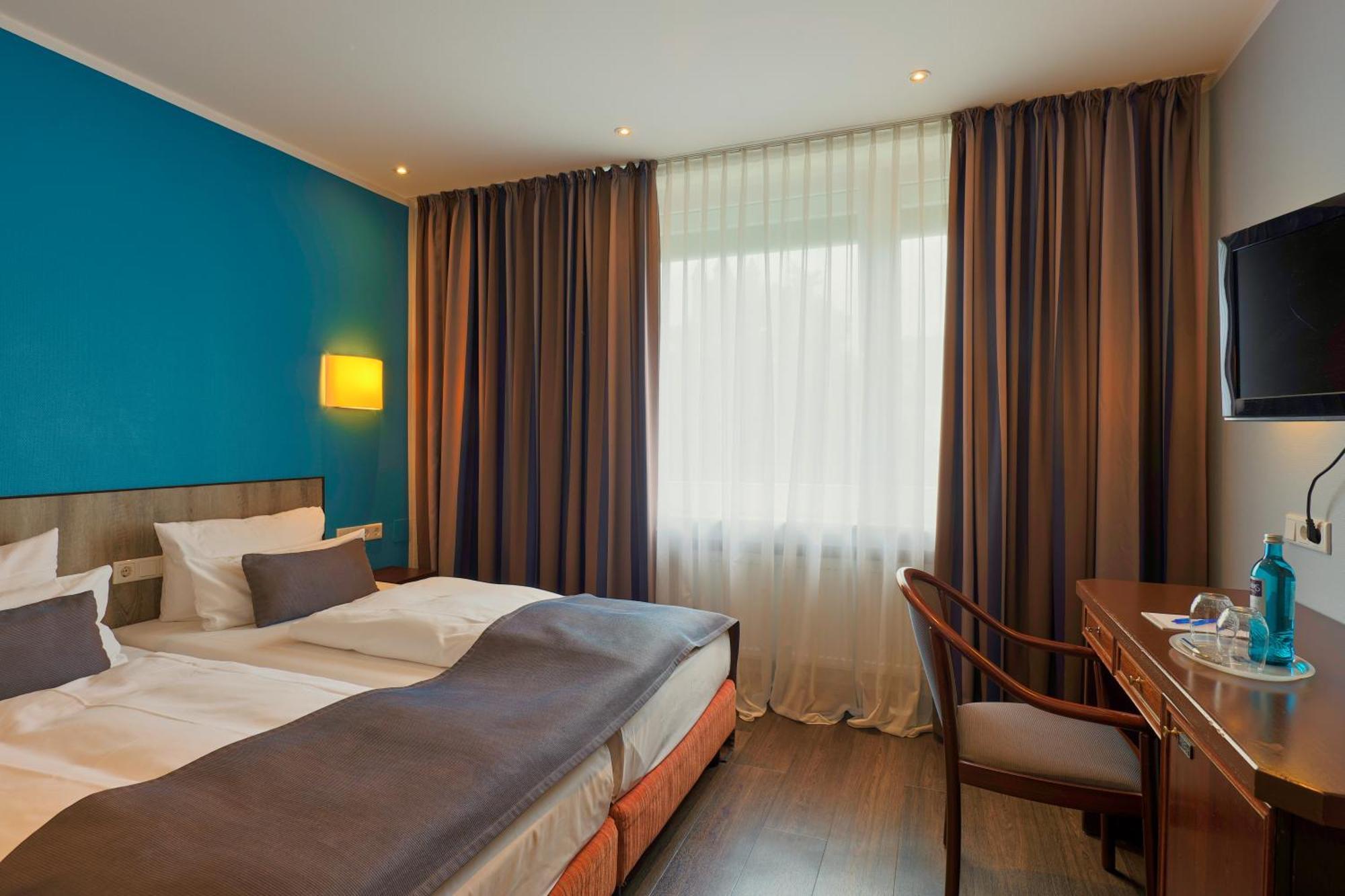 Trip Esplanade 4* Düsseldorf