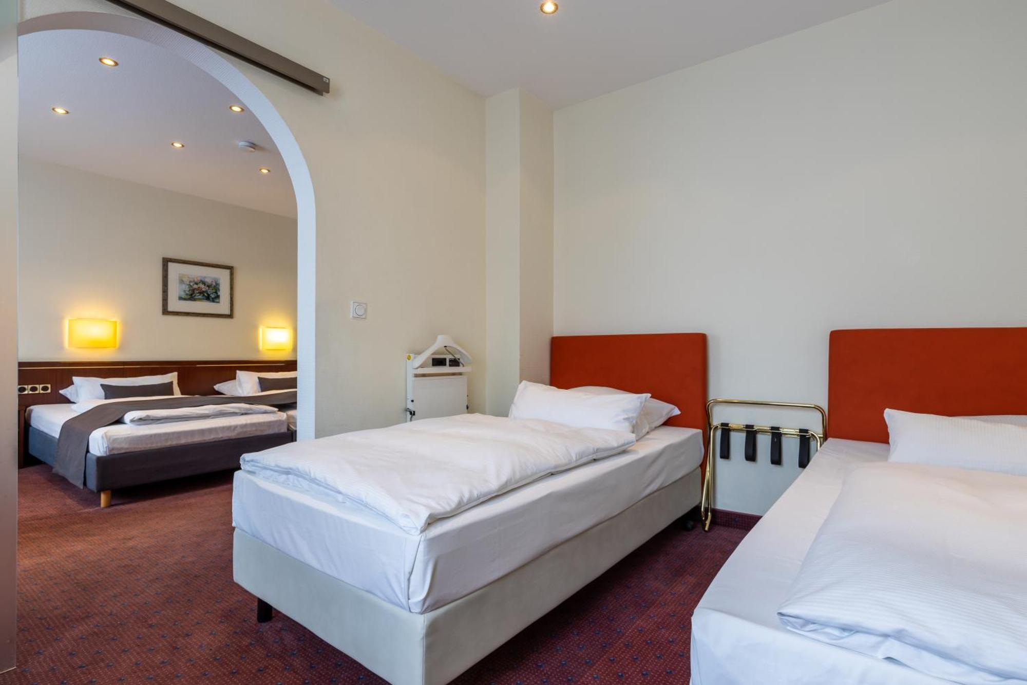 Trip Esplanade Hotel