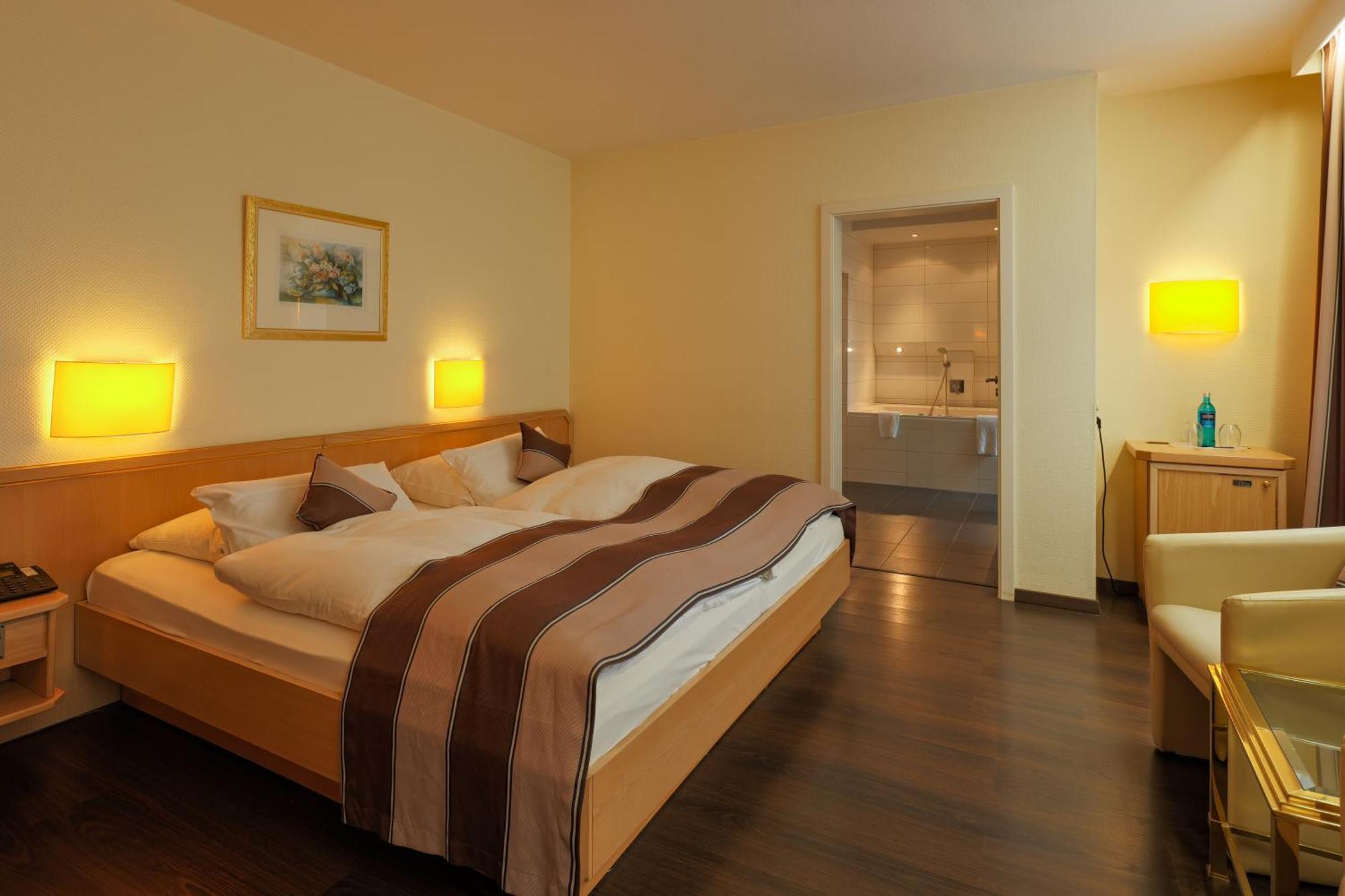 Trip Esplanade Hotel