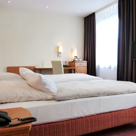 Hotel Trip Esplanade,